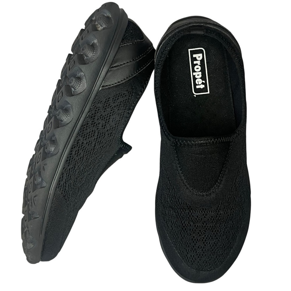 Propet TravelActiv Slip-On Black Sneakers size 9 wide width 4E